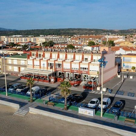Logis Hotel & Restaurant Mediterranee Port-la-Nouvelle Eksteriør billede