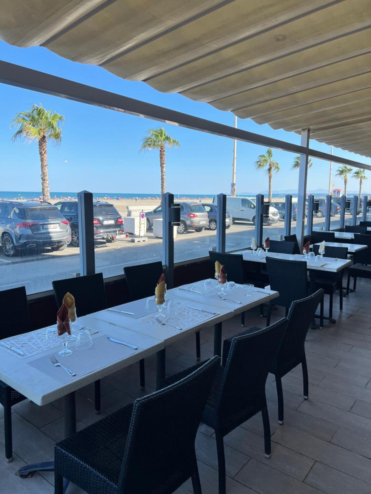 Logis Hotel & Restaurant Mediterranee Port-la-Nouvelle Eksteriør billede